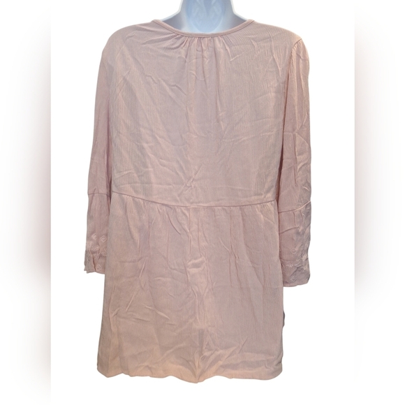 Time and Tru Pink Floral Embroidered, Lace Up Peasant Top. Size. Medium - Picture 2 of 7